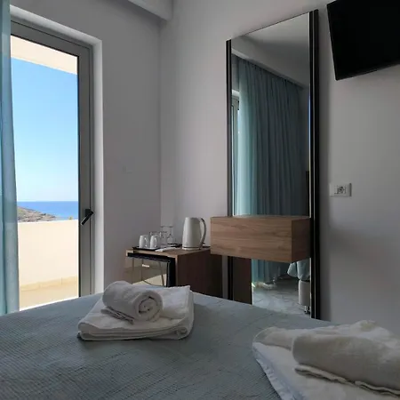 Bay And Luxury 3*
