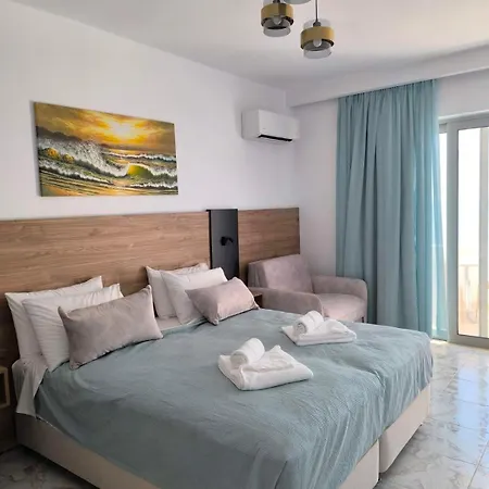 Hotell Bay And Luxury 3*