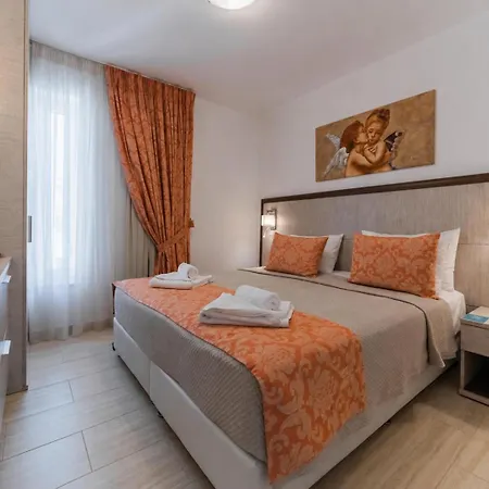 Hotel Bay And Luxury 3*