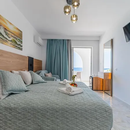 Hotel Bay And Luxury 3*