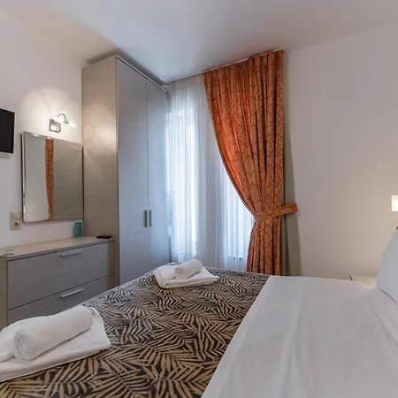 Bay And Luxury Hotel 3*