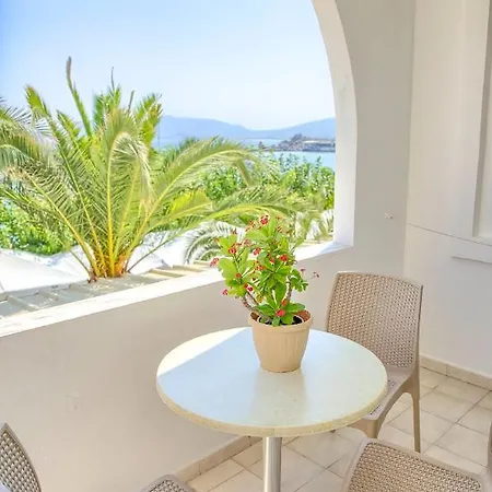 Ξενοδοχείο Bay And Luxury