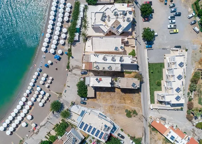 Bay And Luxury Szálloda