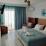 Bay And Luxury מלון האראקי