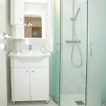 Bay And Luxury 3* האראקי